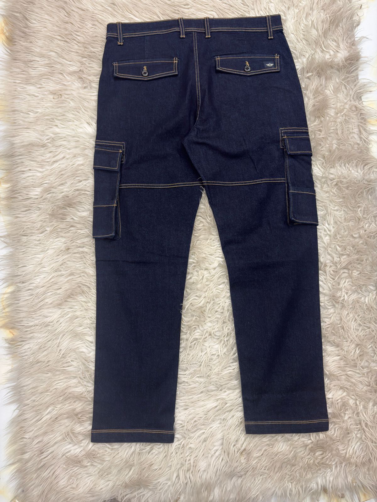 ১০০% অরজিনাল ডেনিম  কার্গো প্যান্টের অফার