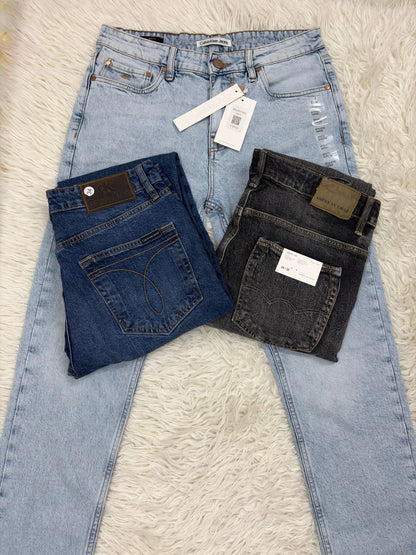 অরিজিনাল এক্সপোর্ট Calvin Klein (২টি)American Eagle(১টি)প্যান্টের অফার